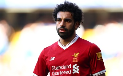 环球电竞热评-C罗训练中展现惊人弹跳和力量