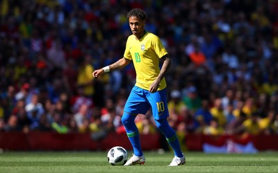 环球电竞精华-佐默扑救脱手酿成大祸