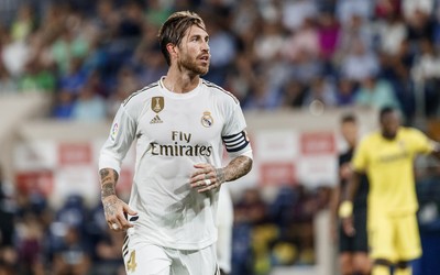 环球电竞热议-阿芳的左右脚均衡